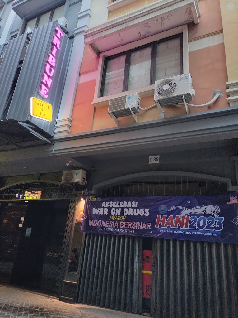 PT. SWADAYA LANGGENG ABADI - TRIBUNE BAR