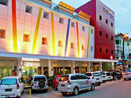Alltrue Lite Hotel Nagoya Hill - Batam